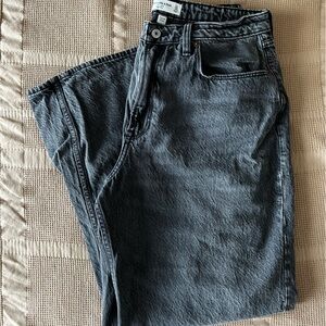 Abercrombie Curve Love Loose High Rise Jeans Size 31